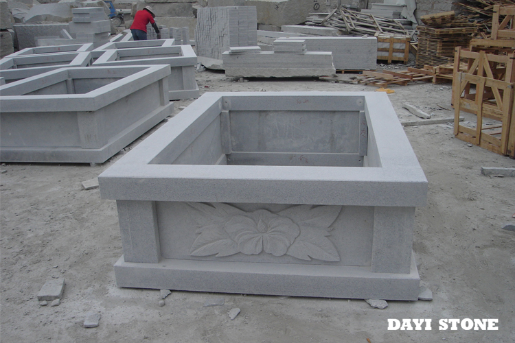 Flower bed Light Grey Granite Stone